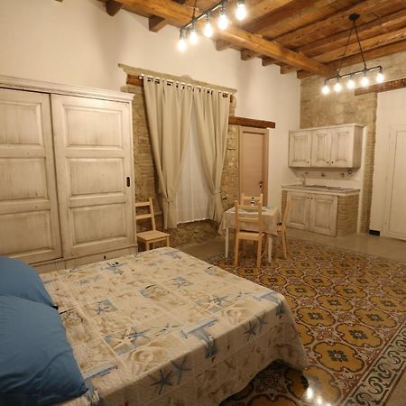 Aparthotel Antica Dimora Dell'Ammiraglio Licata Zewnętrze zdjęcie
